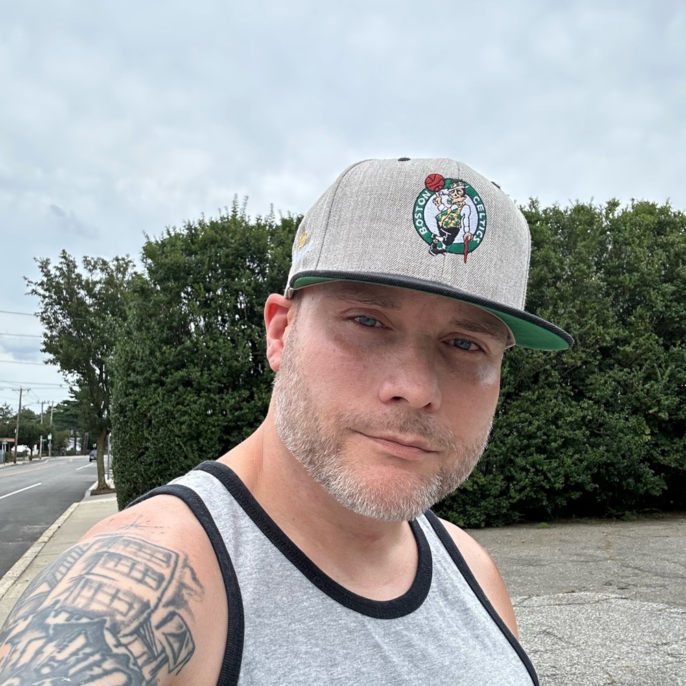 Meet your Posher, Chris